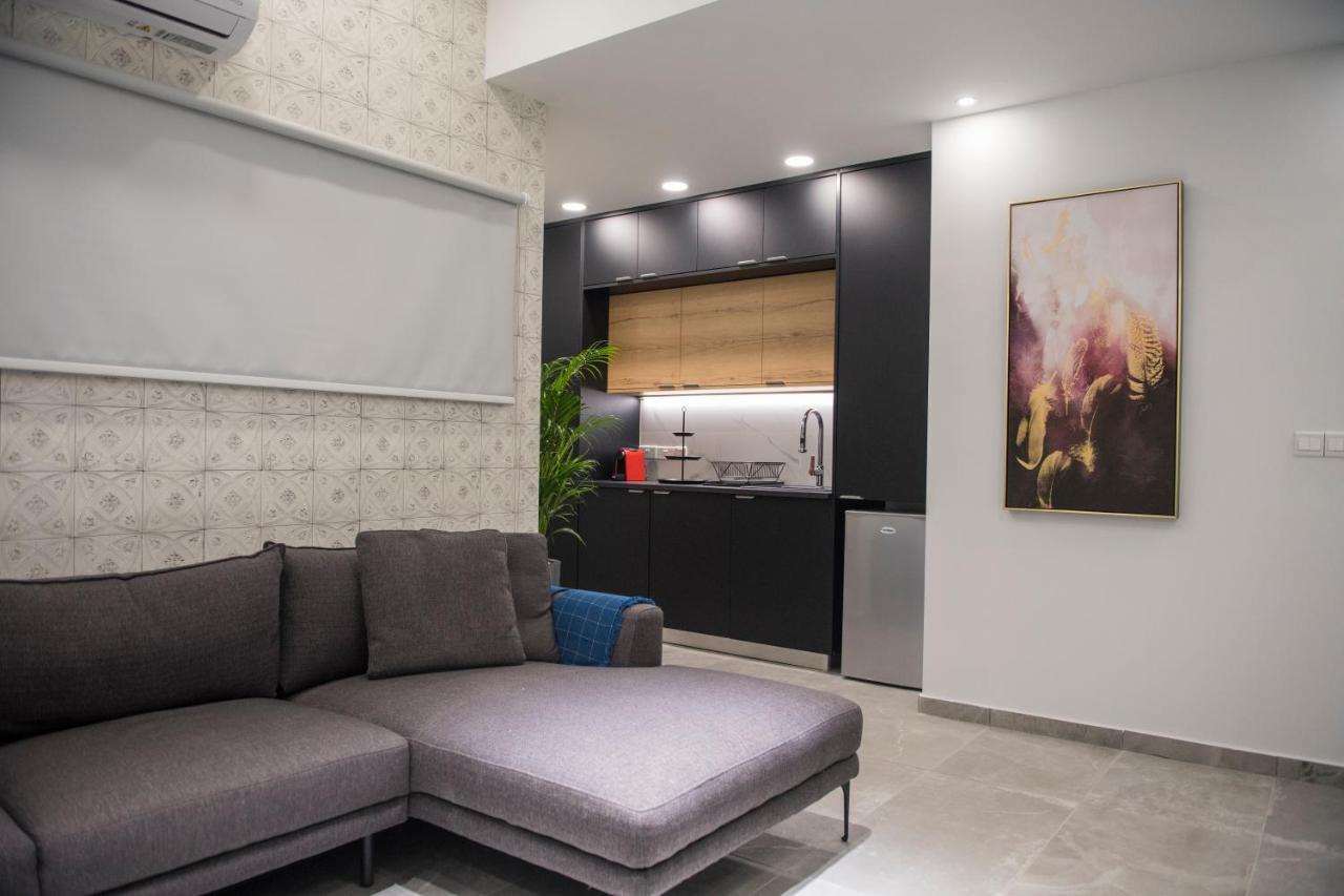 Skin Suites-Luxury Living 尼科西亚 外观 照片