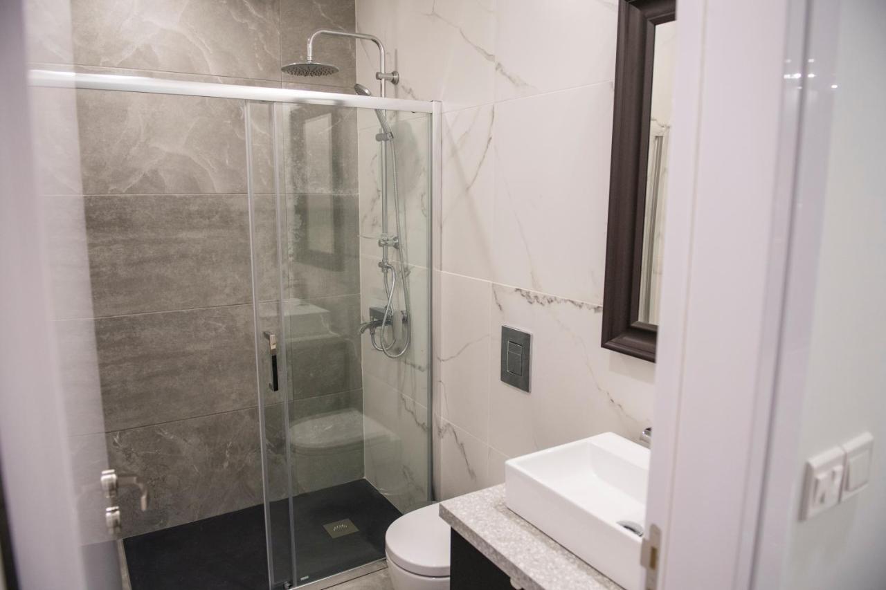 Skin Suites-Luxury Living 尼科西亚 外观 照片
