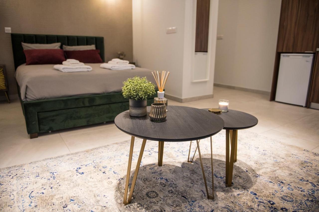 Skin Suites-Luxury Living 尼科西亚 外观 照片